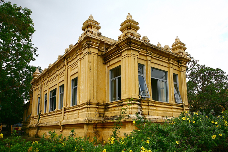 Exterior view of the Cham Museum’s French-colonial architecture.