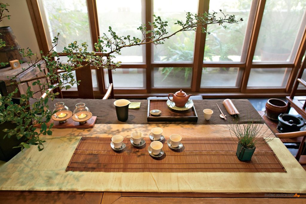 Royal tea set and snack pairing