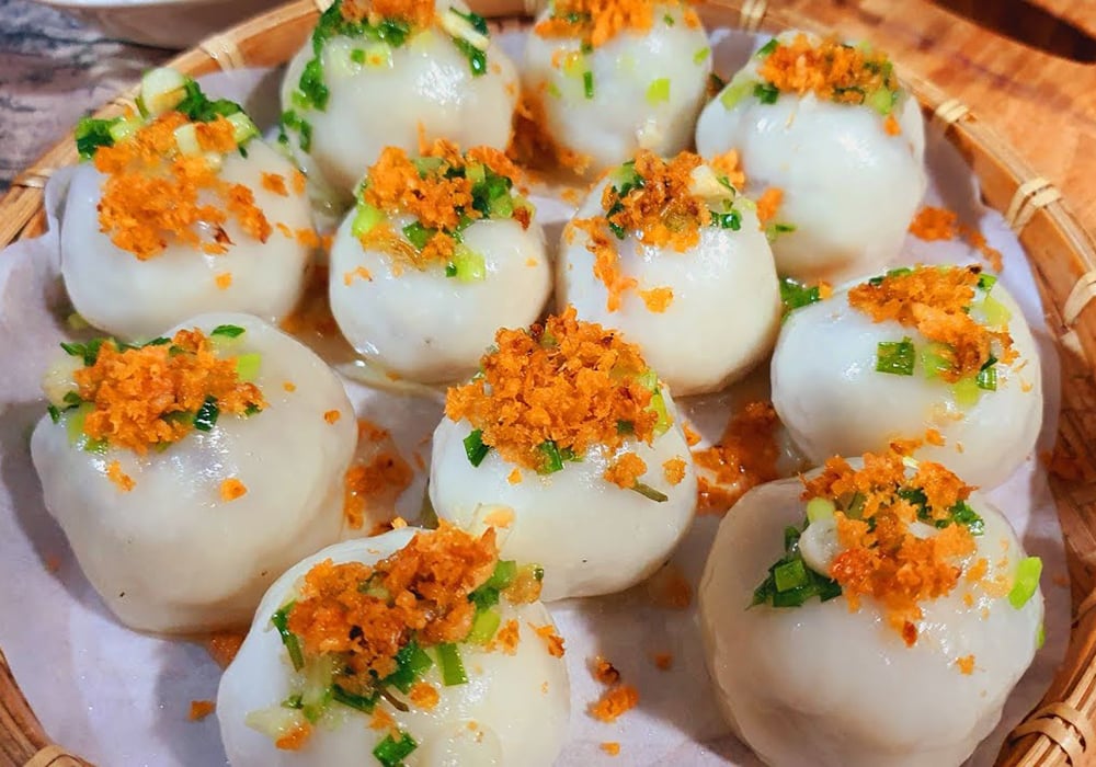 Table scene with completed Banh It Tran plates.