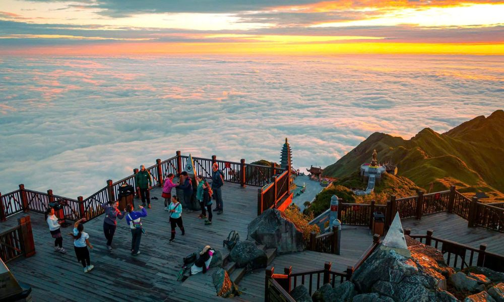 Sapa 3D2N Private Tour overlooking the mountains of Northwest Vietnam